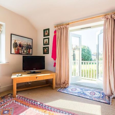 Charming Cottage Surrounded By Idyllic Garden In Peaceful Location In Central Charlbury Zewnętrze zdjęcie